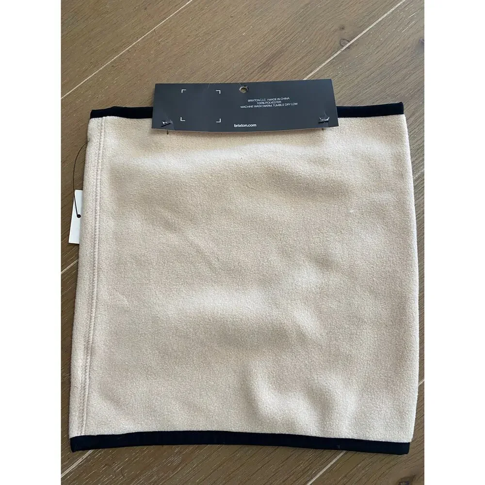 NWT Brixton arctic fleece gator cream and black
